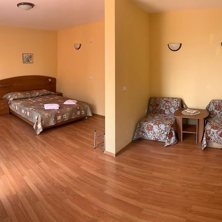 Sea Square Hotel Балчик Экстерьер фото