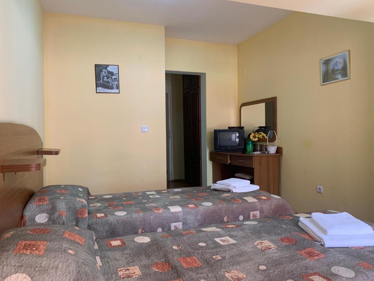 Sea Square Hotel Балчик Экстерьер фото