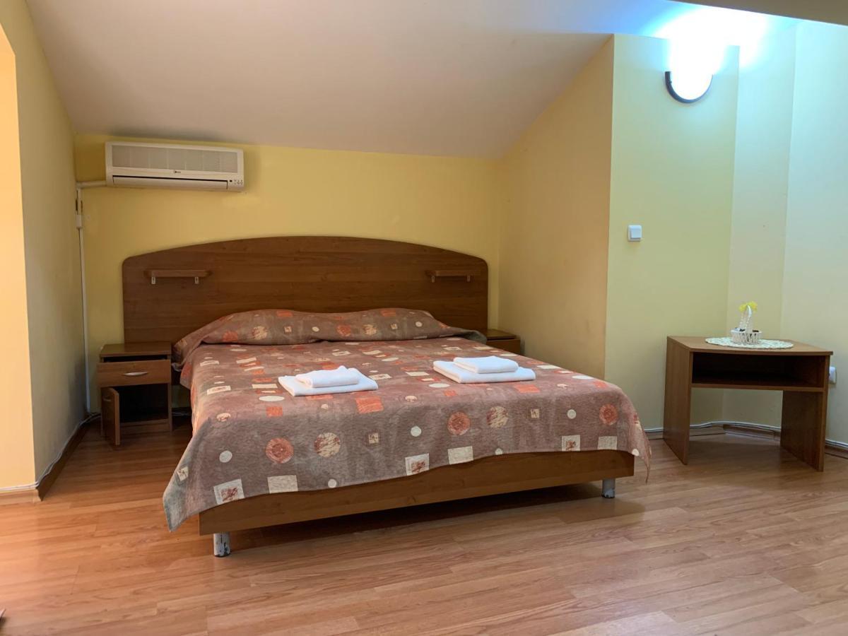 Sea Square Hotel Балчик Экстерьер фото